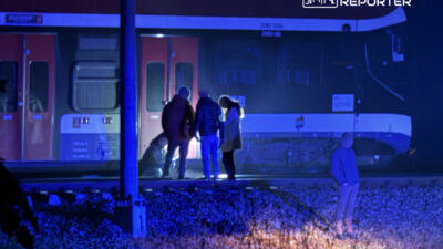 25 yasinda bir adam wkd treninin altinda kaldi olay yerinde oldu 22780