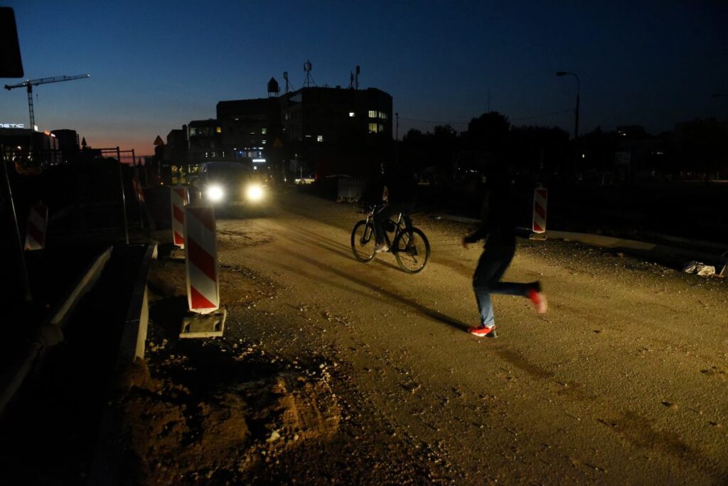 41 yasinda bir adam oldu ezilmis olabilir acil polis cagrisi 22123