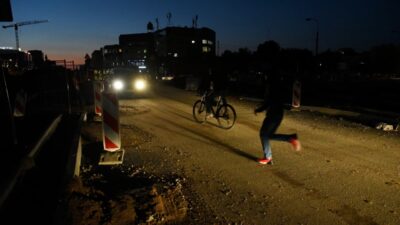 41 yasinda bir adam oldu ezilmis olabilir acil polis cagrisi 22123