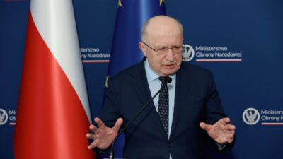 Ab komiserinden endise verici sozler bu nato ulkeleri rusya nin ilk hedefi olabilir 23771