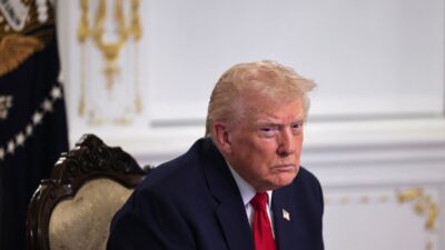 Abd de ani bir donus trump biden in kararlarini gecersiz kilmak istiyor solcu deliler baskanligi onun elinden aldi 26403