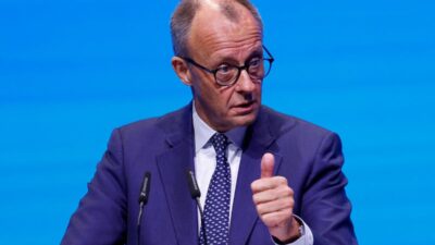 Almanya sansolyesi trump ile ukrayna plani uzerine konustu bir prosedur uzerinde anlastilar 24784