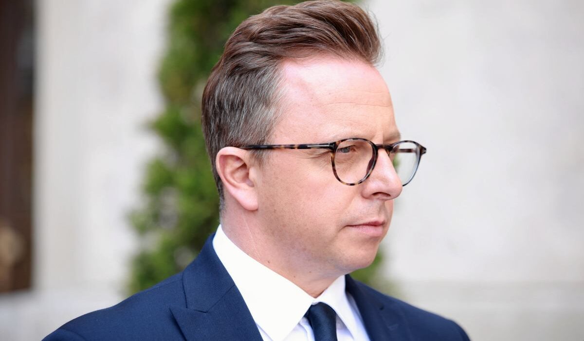 Ap milletvekili nawrocki ye saldirdi baskanlik sarayi ndaki sabotajdan soz ediyor 26643