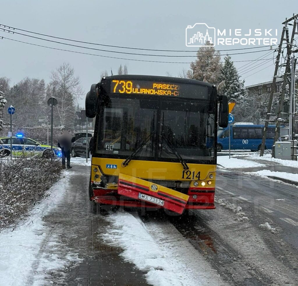 audi surucusu kavsakta gecis ustunlugunu zorladi ve belediye otobusune carpti 25060