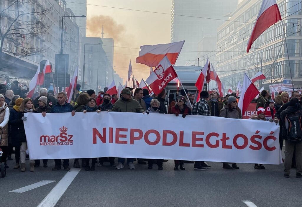 Bagimsizlik mart 2025 havai fiseklerin ve silah tasimanin yasaklanmasi 21841