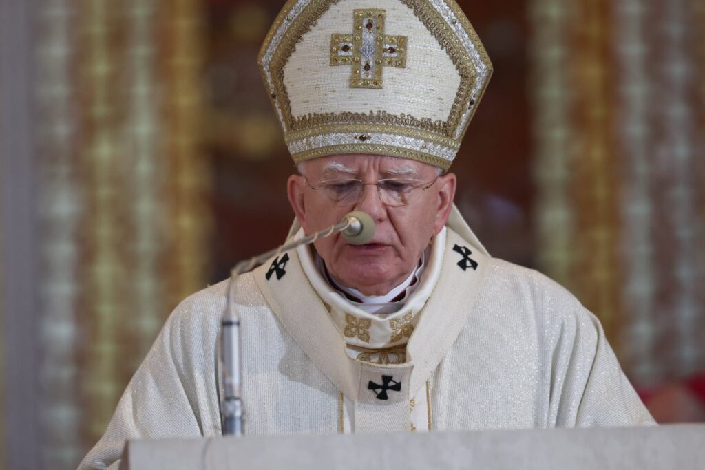 baspiskopos j draszewski nin 11 kasim vesilesiyle verdigi sok edici vaaz yuzde 14 polonya dan nefret ediyor 22546