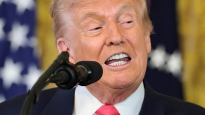 Bbc trump tan ozur diledi ancak tazminat beklentisi yok bir milyar dolar tehlikede 23106