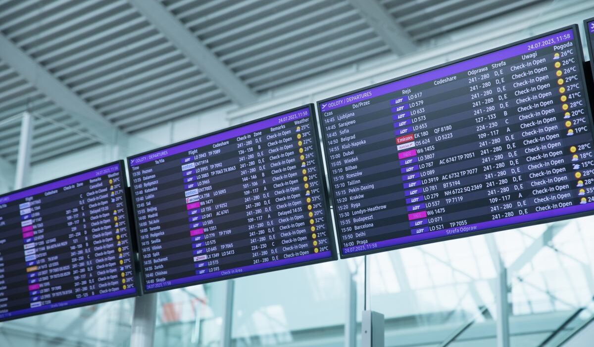 Belcika havaalani felc oldu alman ordusu birlikler gonderiyor 21751