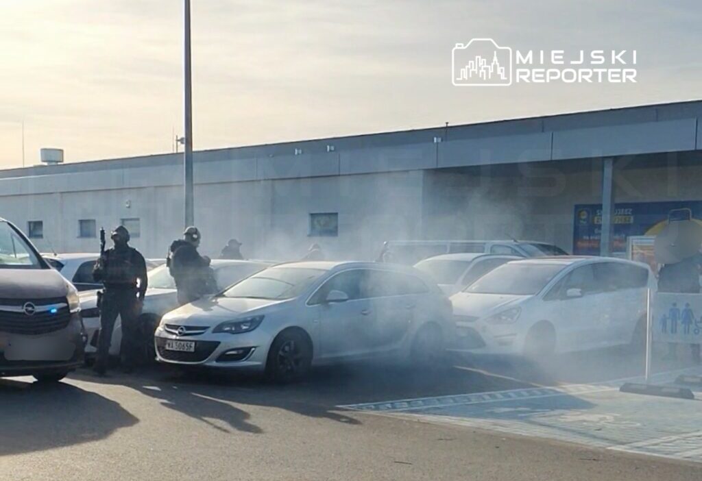 Bia o ka daki lidl otoparkinda cb p eylemi patlayici el bombalari kullanildi 23160