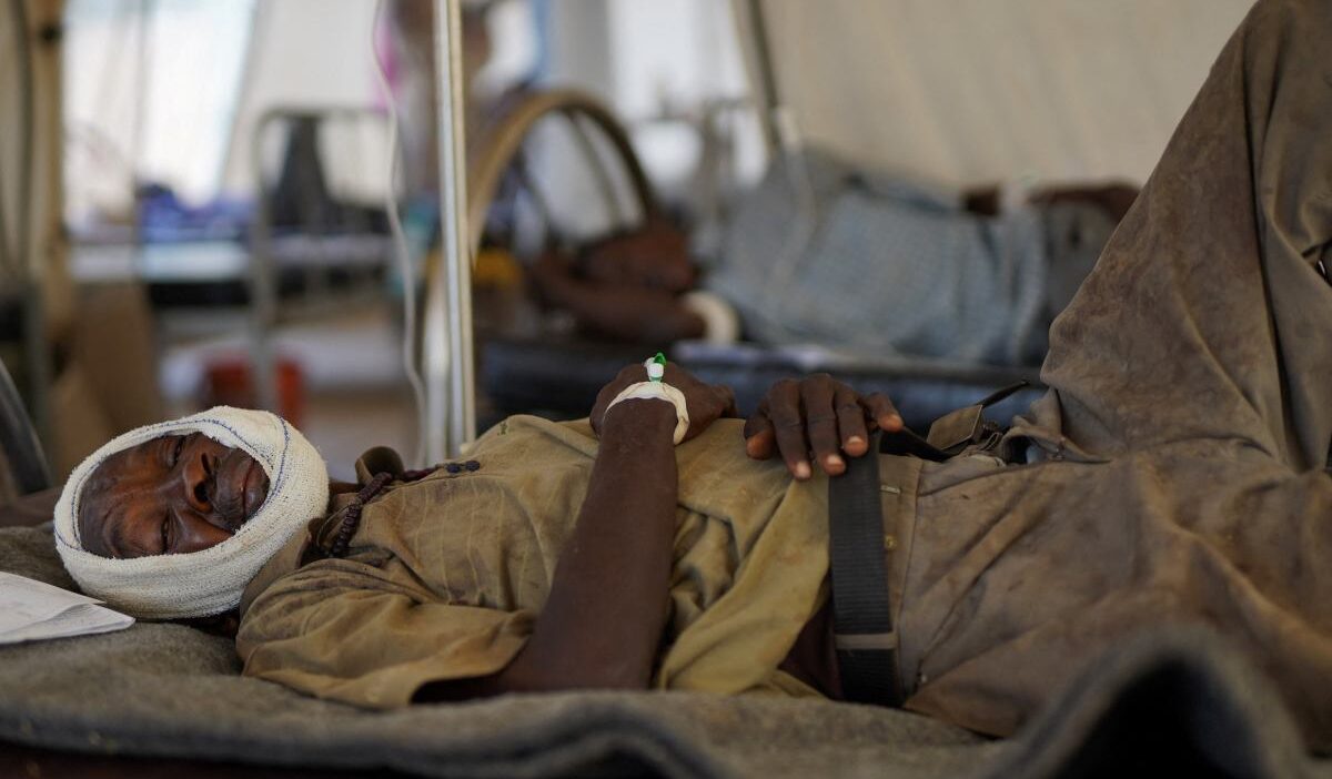 Bir multeci kalabaligi bekliyorlardi ama cok azi geldi bu ozellikle endise verici 24608