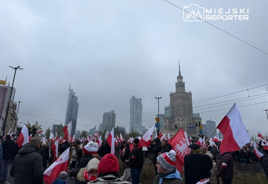 Bir saat icinde bagimsizlik yuruyusu varsova sokaklarinda olacak 22509