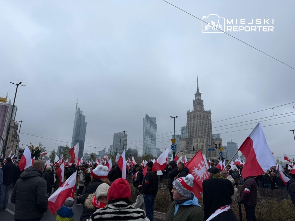 bir saat icinde bagimsizlik yuruyusu varsova sokaklarinda olacak 22509