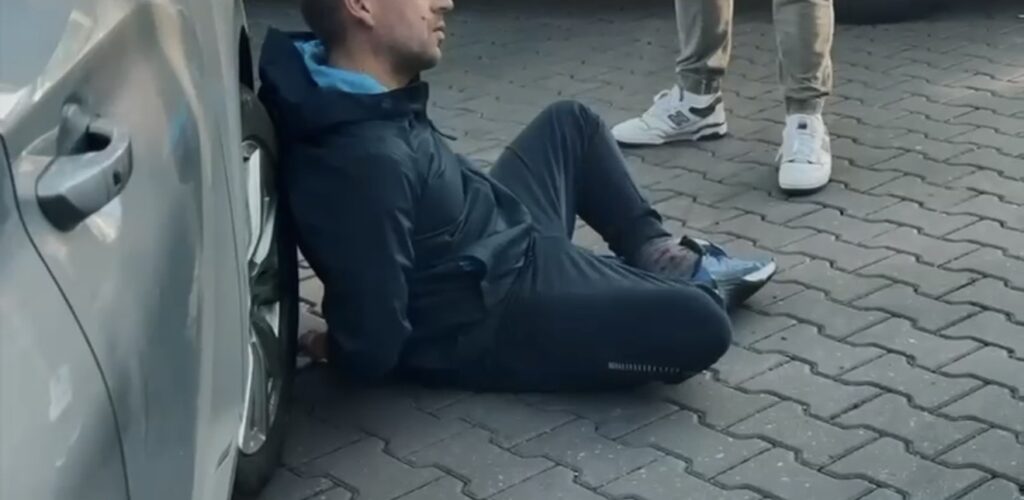 Bir toyota calmaya yardim edeceklerdi tutuklandilar 21582