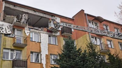 Braniewo da guclu bir patlama binanin duvarlarini parcaladi 22389