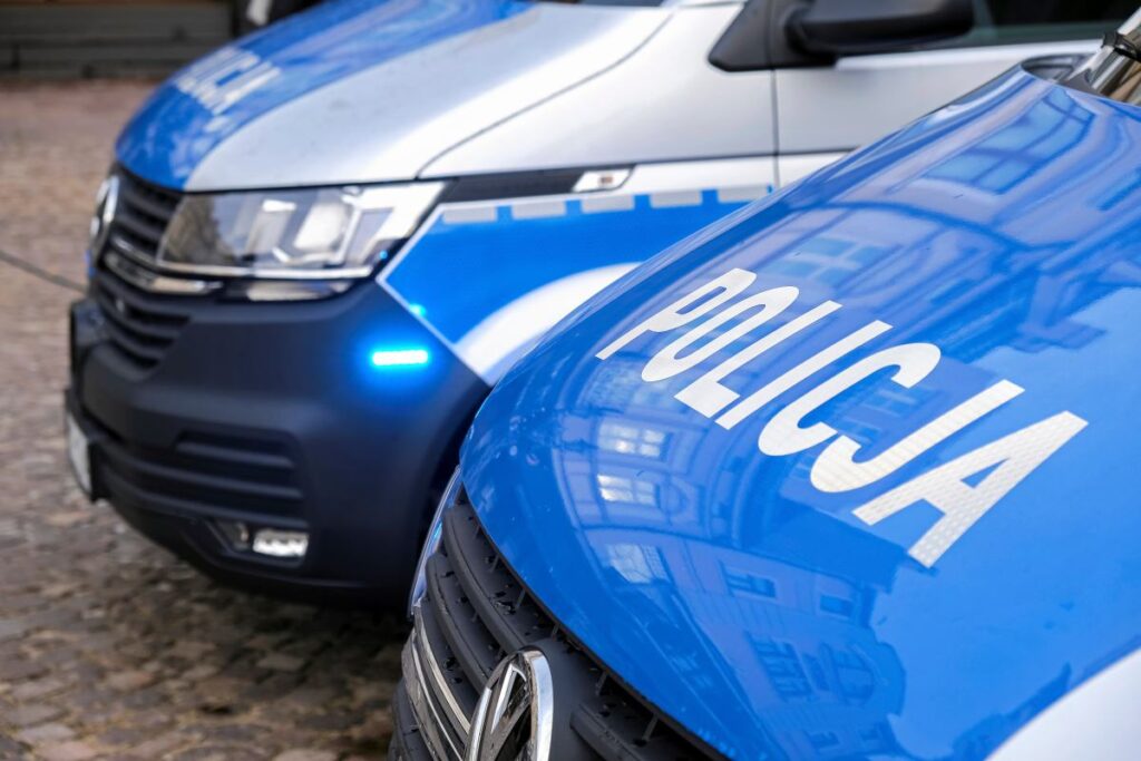 bydgoszcz da bir alisveris merkezinde saldiri 14 yasinda bir cocuk bicaklanarak olduruldu 24547