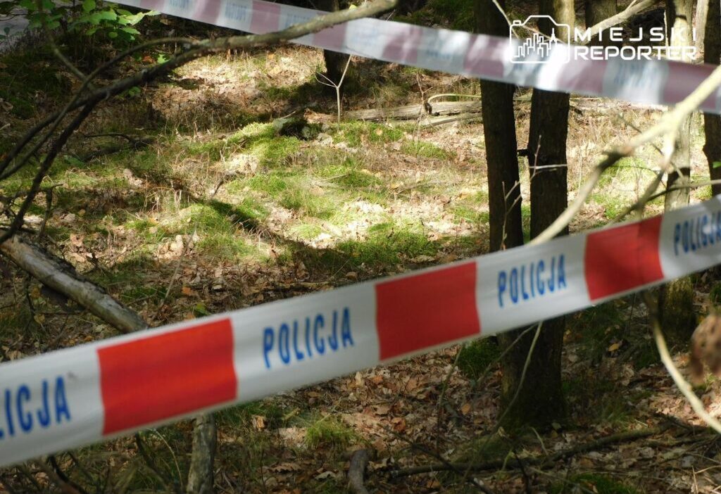 Calilari budamak icin gelmis uc gun sonra onu bir foseptik cukurunda olu buldular 21813