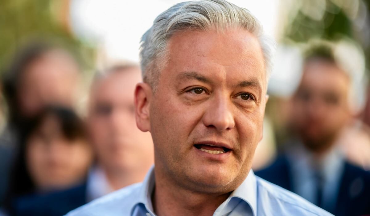 Canlı yayında çatışma. Biedroń bir konfederasyon milletvekiline sert bir şekilde. "putin'den daha mı kötüyüz? " 1 Canli yayinda catisma biedro bir konfederasyon milletvekiline sert bir sekilde putin den daha mi kotuyuz 26705