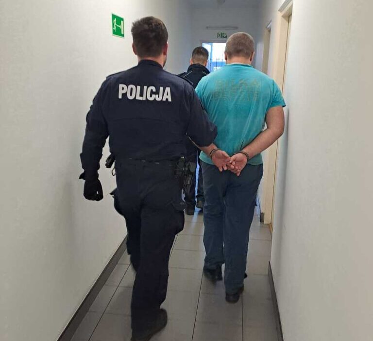 Cocuklari agina dusurdu 44 yasinda tutuklandi 23895