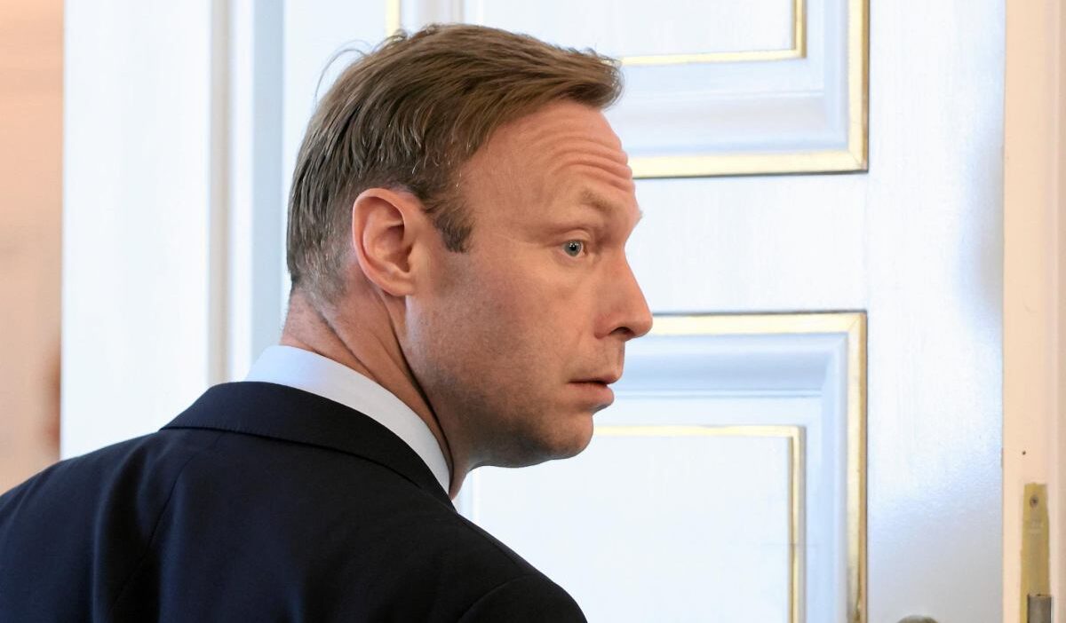 Duda nin eski danismani pis i kimin kurtarabilecegine dair ipuclari veriyor sasirtici bir tip 25192