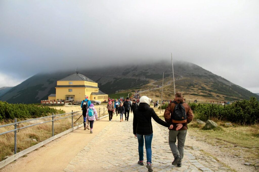 gopr kurtarma ekipleri icin uzun hafta sonuna yogun bir baslangic 12 kisiye mudahale edilmesi gerekti 22185