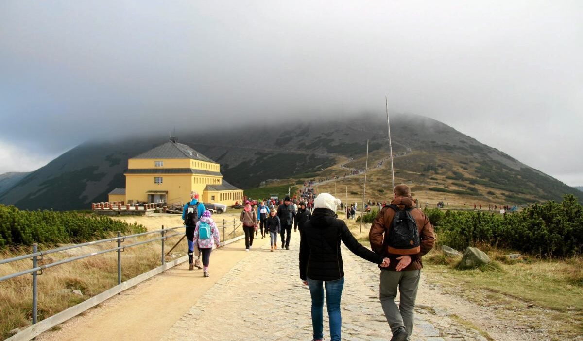 Gopr kurtarma ekipleri icin uzun hafta sonuna yogun bir baslangic 12 kisiye mudahale edilmesi gerekti 22185