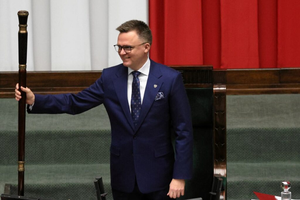 holownia nin sejm deki iki yili polonyalilar meclis baskani ni nasil degerlendirdi sondage 22860