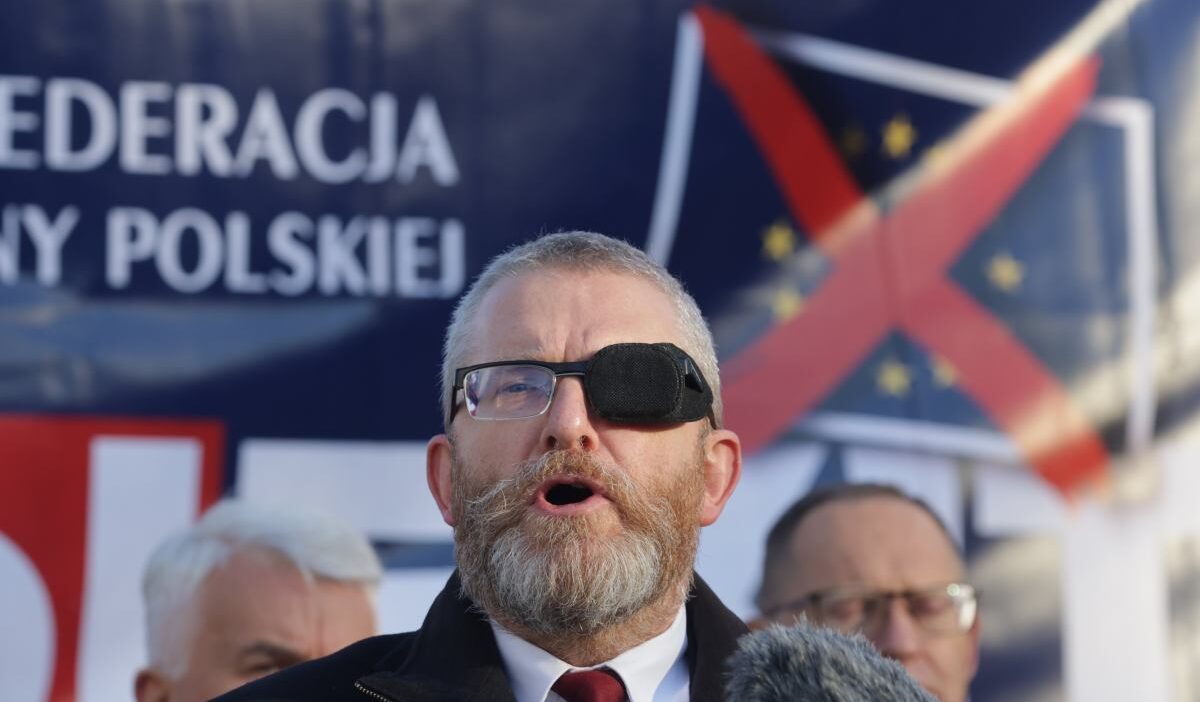 Hukuk ve adalet partisi nde braun icin soyle diyorlar rus ajani ve deli ama ayni zamanda itiraf ediyorlar aritmetik amansizdir 25873