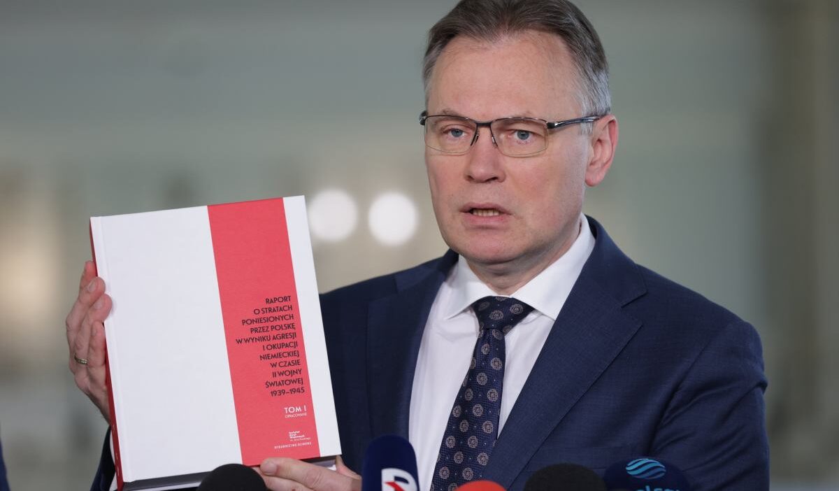 Hukuk ve adalet politikacilari alman buyukelcisinin onunde egildi polonya yi terk etme zamani geldi 23427