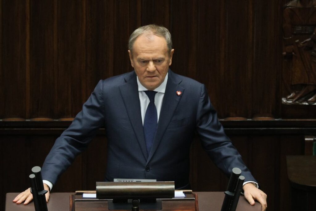 hukumet 3 bir alarm seviyesi olan charlie crp yi uygulamaya koyacaktir demiryolunu kapsayacak 23987