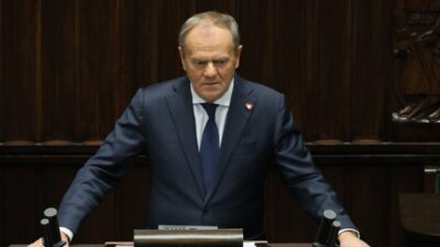 Hukumet 3 bir alarm seviyesi olan charlie crp yi uygulamaya koyacaktir demiryolunu kapsayacak 23987