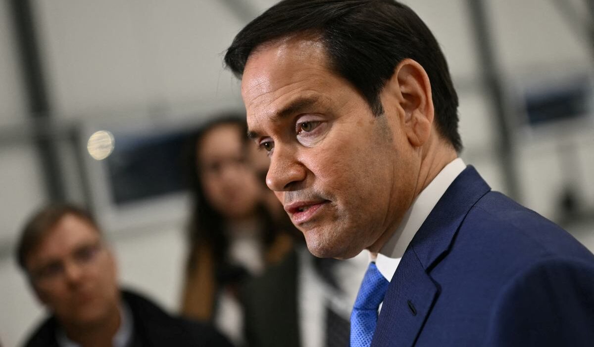 I svicre de ukrayna zirvesi zirveye abd ve avrupa birligi nden temsilciler katilacak 24923