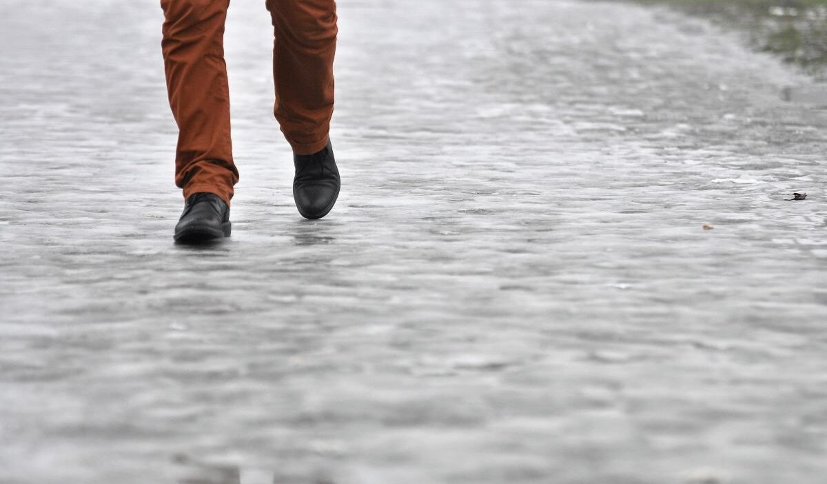 Imgw 13 voyvodalik icin uyarida bulundu polonya yi zor bir gece bekliyor 26040