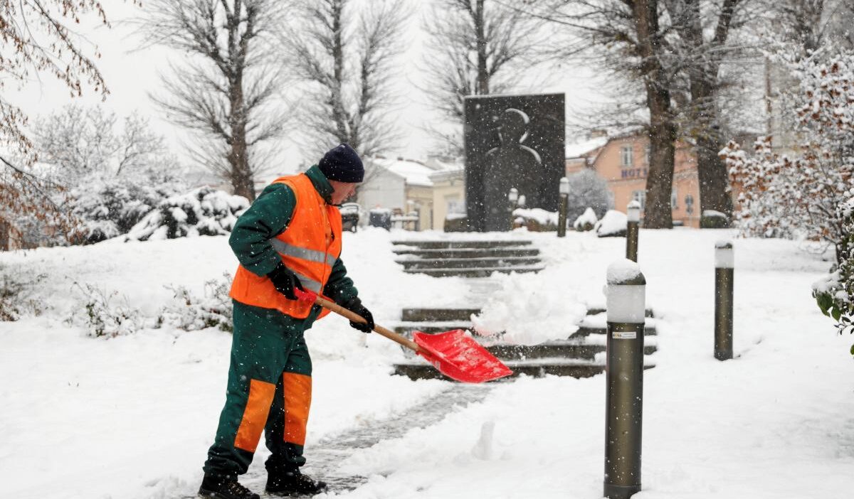 Imgw acil uyarıları. Güney polonya'da kar ve buz, merkezde sis 1 Imgw acil uyarilari guney polonya da kar ve buz merkezde sis 24917