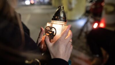 Irena rupinska ve torununun shumov daki cenaze toreni ailenin bir istegi var 25723