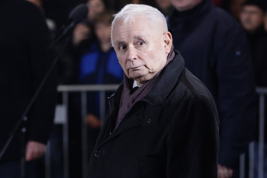 kaczynski benim icin cok yasli pis tusk in ikinci gencliginden sag cikabilecek mi sroczynski yorumlari 25888