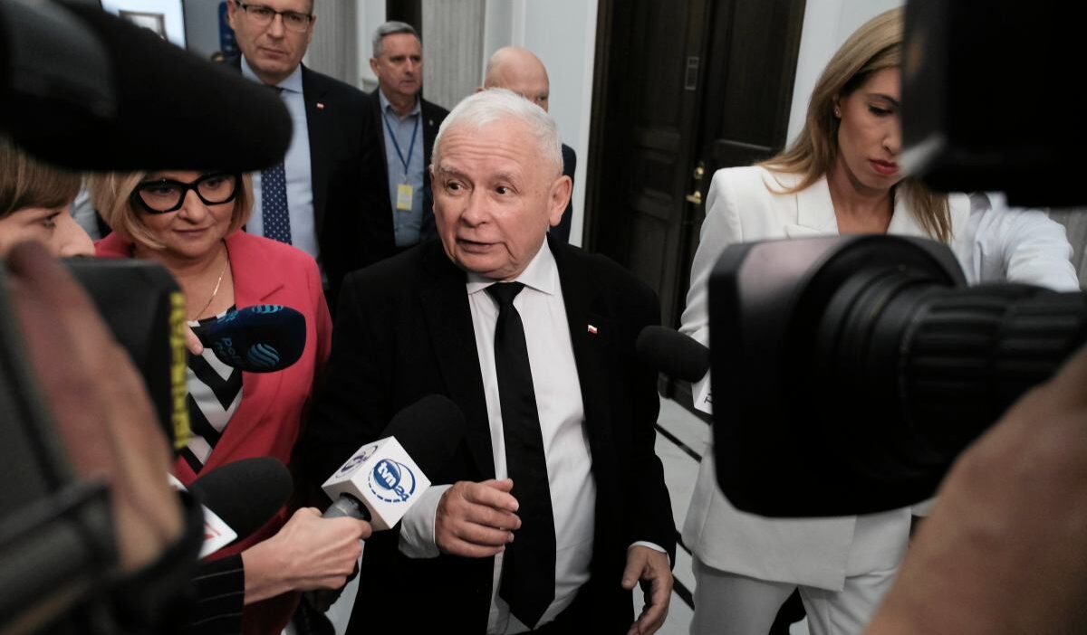 Kaczynski ziobra nin macaristan seyahatini acikladi olum cok muhtemel 21659