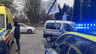 Kaldirim kazasindan sonra annesini almak icin arabayla geldi binde yarimdan fazla patladi 23451