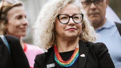 Katarzyna kotula abad karari uzerine tarihi polonya nin bunu uygulama yukumlulugu var 25586