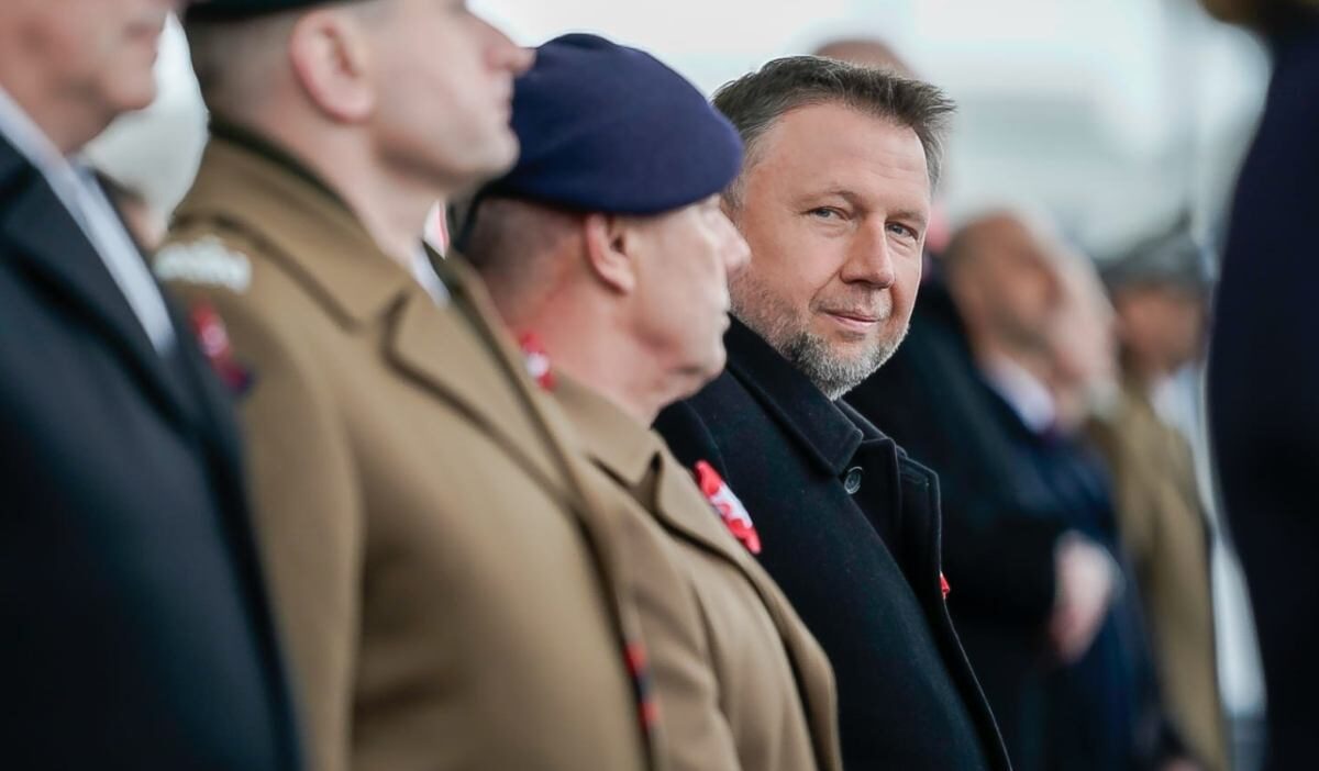 Kierwi ski ve kosiniak kamysz 11 kasim da islik caldi bakan alay ederek karsilik verdi 22530