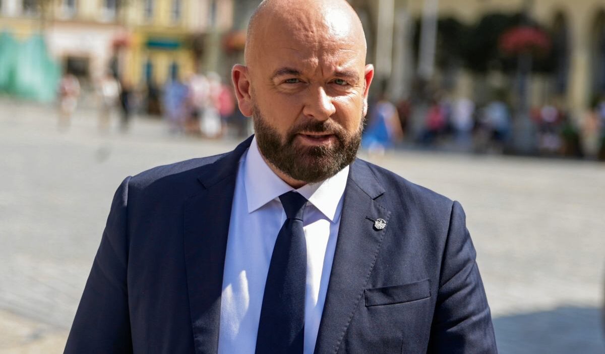 Ko'da özel bir toplantı hazırlanıyor. "donald'ın wrocław ile anlaşmak isteyip istemediğini göreceğiz". 1 Ko da ozel bir toplanti hazirlaniyor donald in wroc aw ile anlasmak isteyip istemedigini gorecegiz 26444