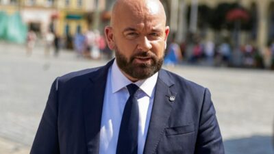 Ko da ozel bir toplanti hazirlaniyor donald in wroc aw ile anlasmak isteyip istemedigini gorecegiz 26444