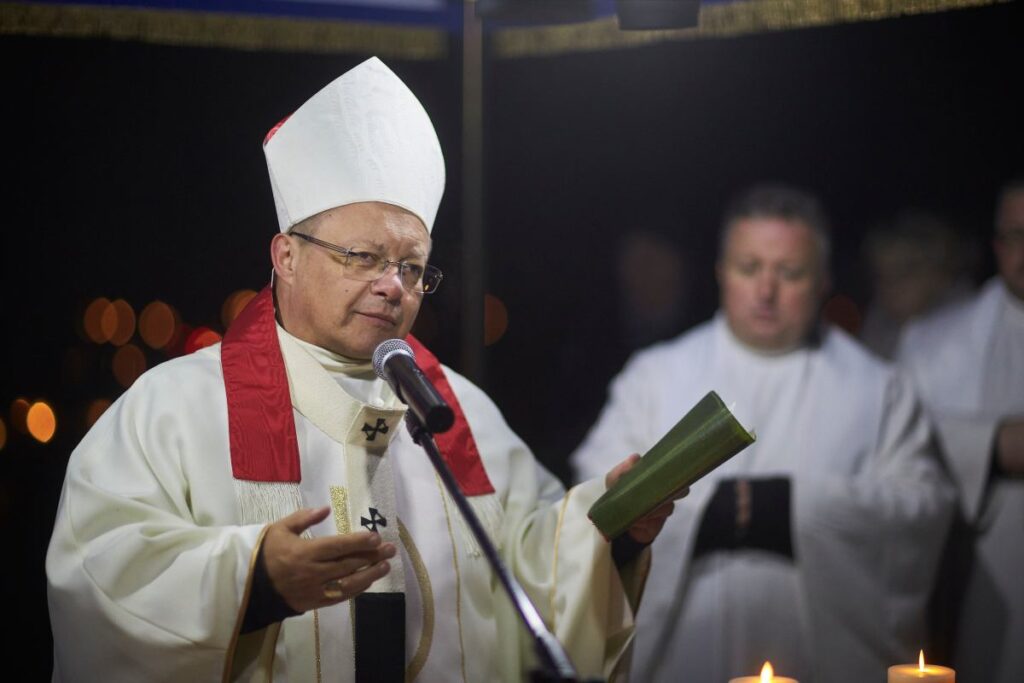 krak w in yeni bir metropoliti var baspiskopos marek j draszewski nin yerini alacak 25741