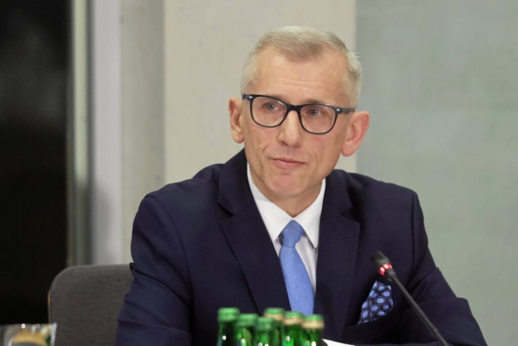 kwiatkowski aciga alindi senator hakkinda sivil koalisyon tarafindan bir karar var 25814