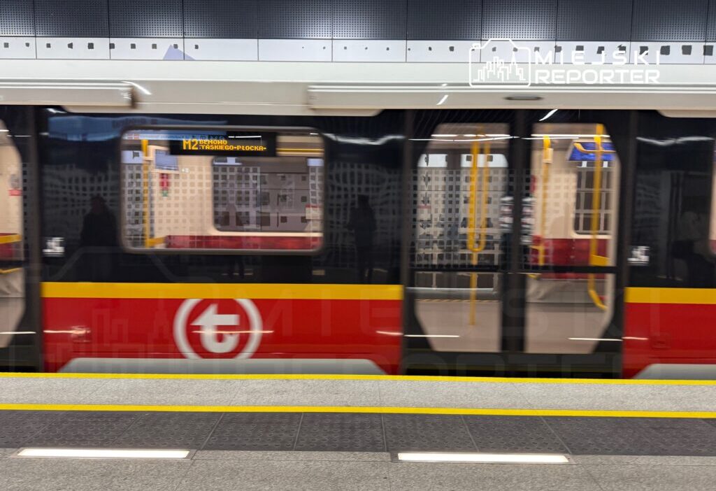 M1 hatti vagonunda arbede anne ve cocuga saldirinin ardindan polis mudahalesi 22161