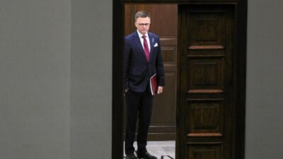 Medya holownia meclis baskani olmaktan cikiyor ancak yine de maas alacak ne kadar kazanacak 22290