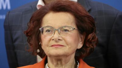 Medya: hukuk ve adalet milletvekilinin adalet fonu hibelerini etkilediği iddia edildi. Sızdırılan e-postalar 4 Medya hukuk ve adalet milletvekilinin adalet fonu hibelerini etkiledigi iddia edildi sizdirilan e postalar 25732