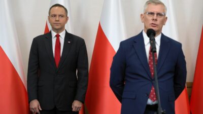 Memur atamalarinda imzasi yok kararin arkasinda onun olmasi gerekiyor kibritlerle biraz egleniyorsunuz 22443