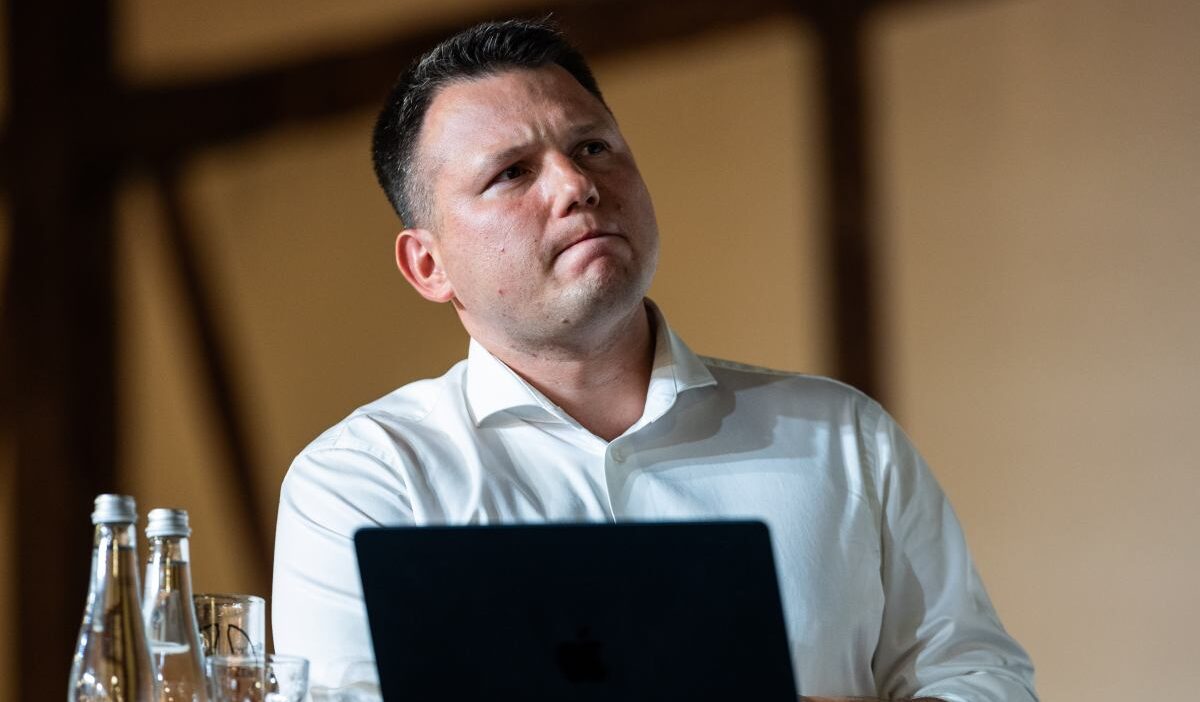 Mentzen kaczynski ye hoduk dedi simdi acikliyor bu bir alay konusu 22308