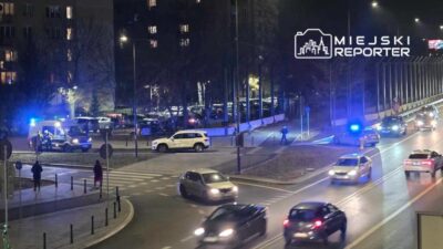 Mercedes surucusu elektrikli scooter kullanan kadina carpti 22431