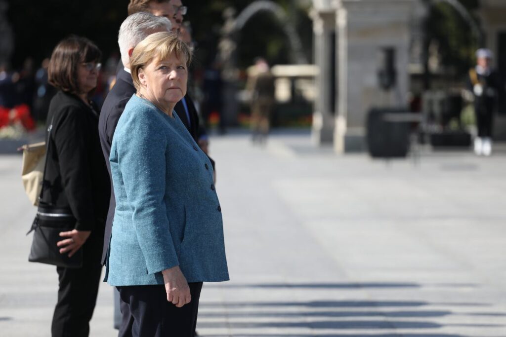 merkel ukrayna daki savas icin polonya yi sucladigini reddetti yanlis yorumlama 25984